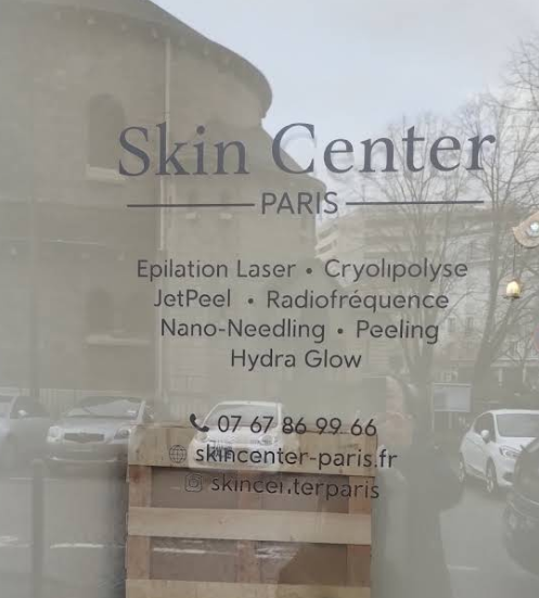 Vitrine Skin Center Paris : épilation laser et soins esthétiques